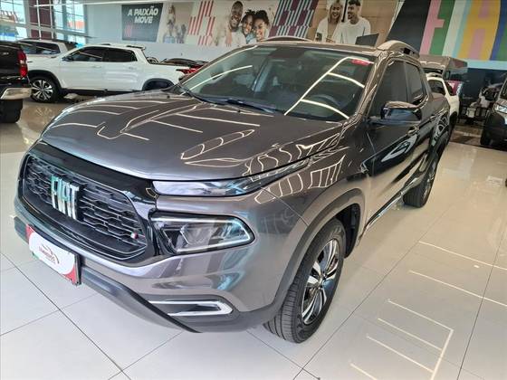 FIAT TORO 1.3 TURBO 270 FLEX FREEDOM AT6 FIAT TORO 1.3 TURBO 270 FLEX FREEDOM AT6